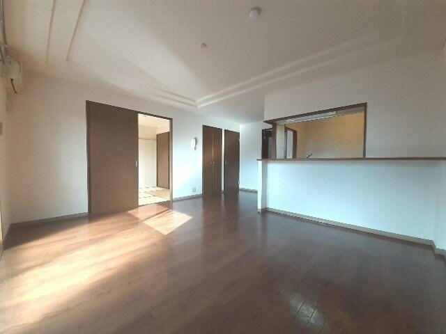 物件内観写真7　(同物件別室画像)