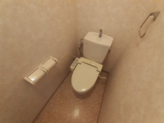 物件内観写真11　(同物件別室画像)