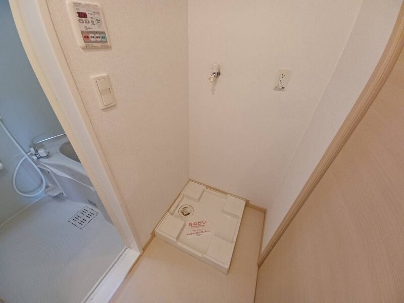 物件内観写真18　(同タイプ反転写真)