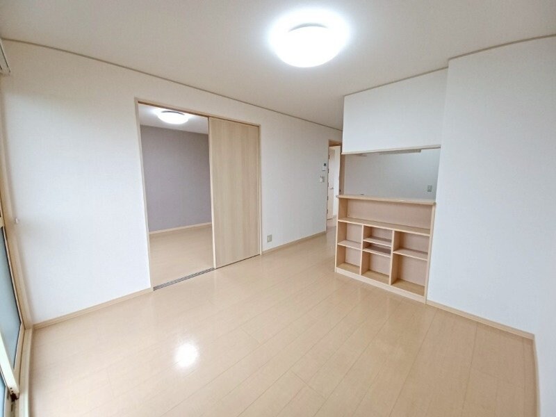 物件内観写真7　(同物件別室の写真です。)