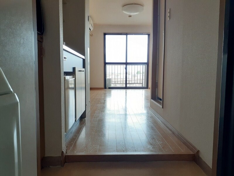 物件内観写真6　(同物件別室の写真です)