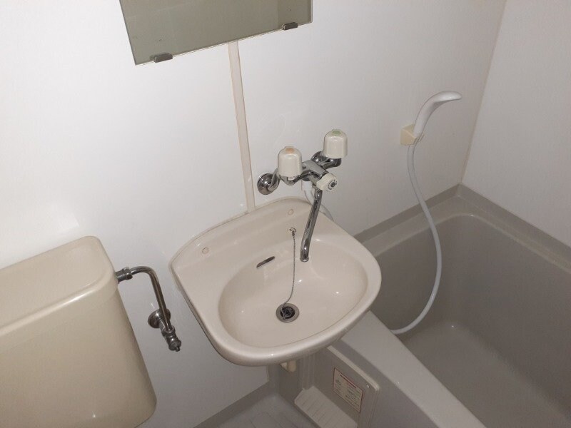 物件内観写真20　(同物件別室の写真です)