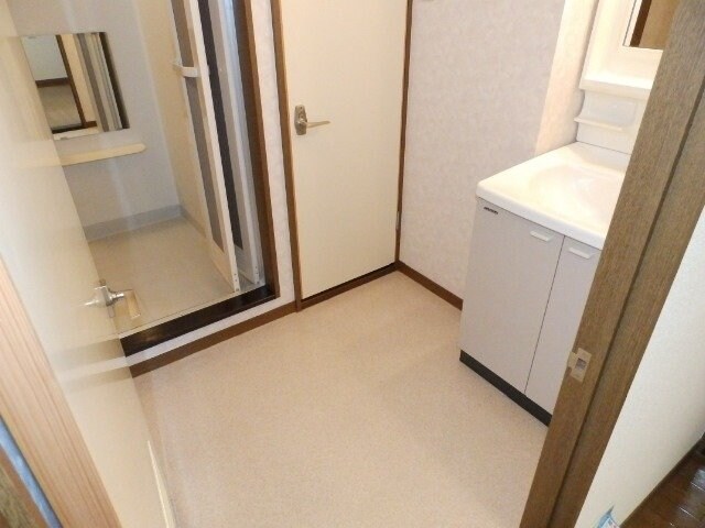 物件内観写真13　(同型参考写真)