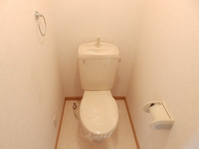 物件内観写真11　(同型参考写真)