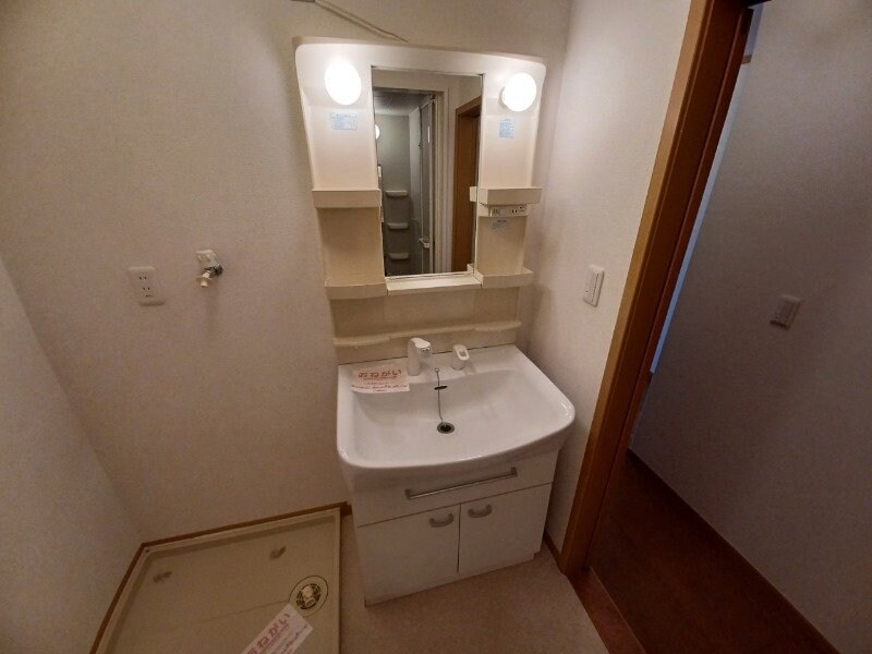 物件内観写真9　(同型参考写真)