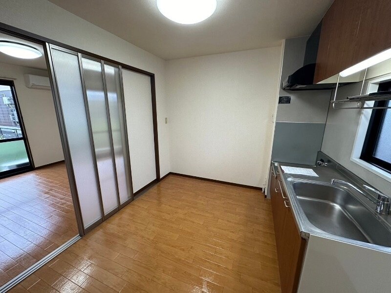 物件内観写真19　(同物件別部屋の写真)