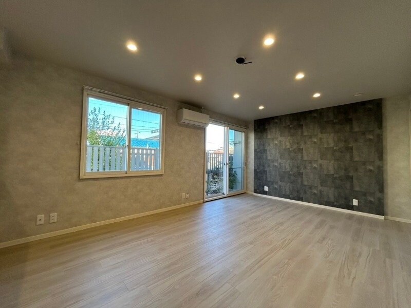 物件内観写真17　(同型別室のお写真です)