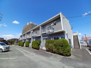 リバーストーン外観写真