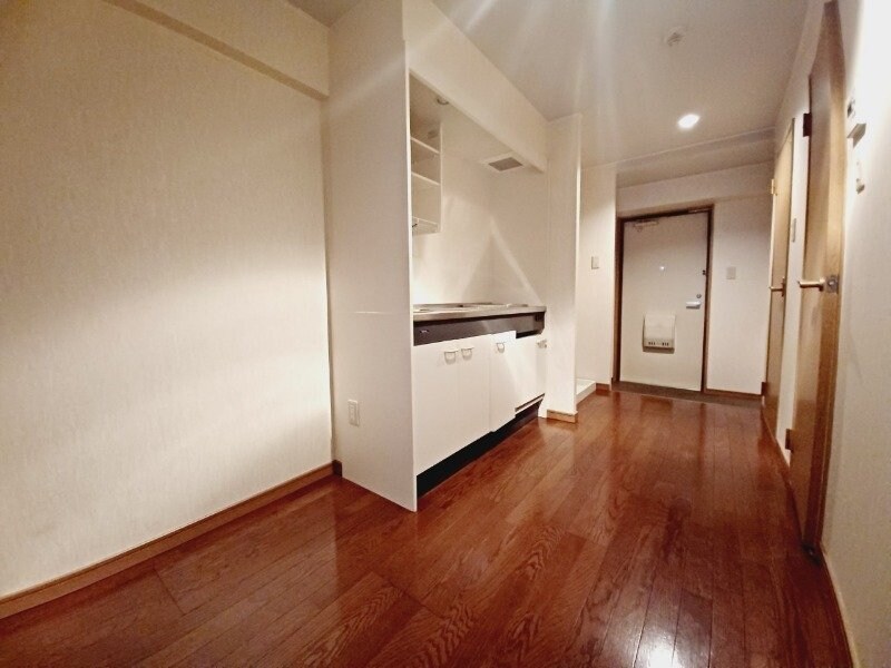 物件内観写真13　(同型別室のお写真です。)