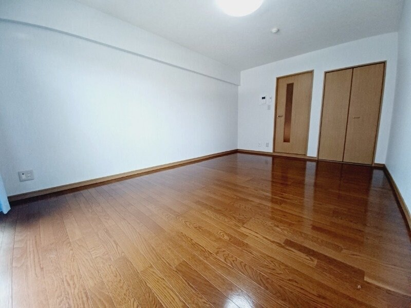 物件内観写真14　(同型別室のお写真です。)