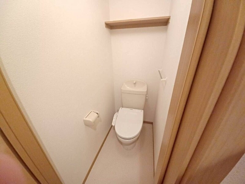 物件内観写真10　(同物件別室反転タイプ)