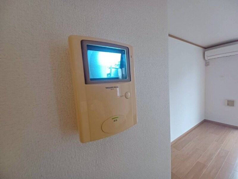 物件内観写真15　(同物件別室反転タイプ)