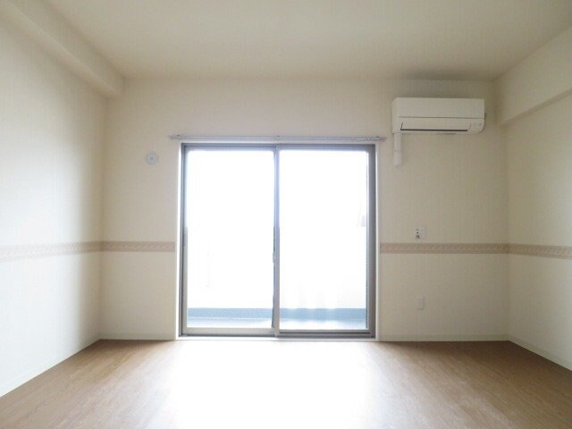 物件内観写真9　(同型参考写真)