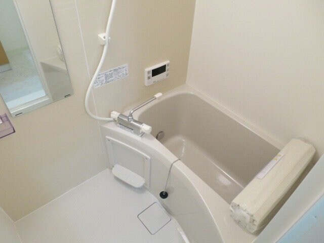 物件内観写真18　(同型参考写真)