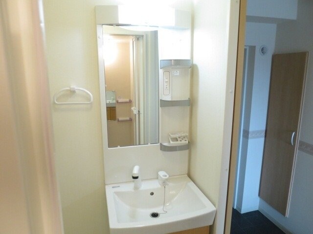 物件内観写真19　(同型参考写真)