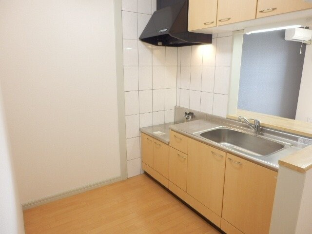 物件内観写真9　(同型参考写真)