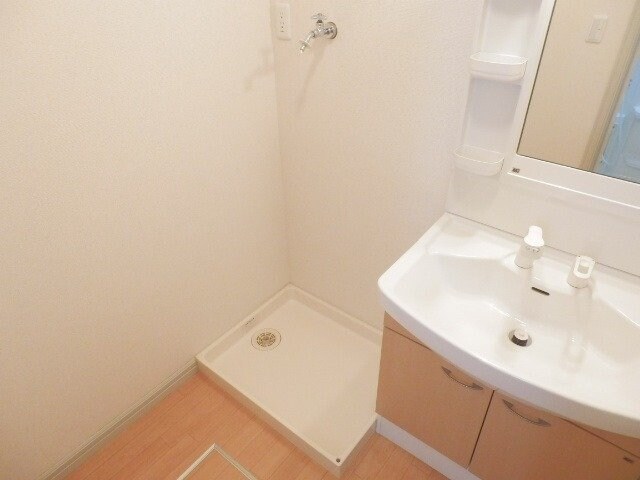 物件内観写真13　(同型参考写真)