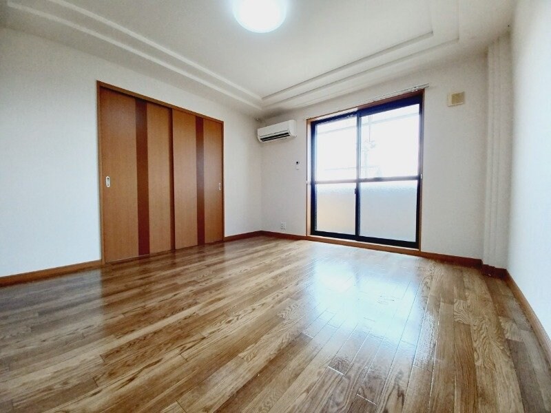 物件内観写真17　(同物件別室タイプ)