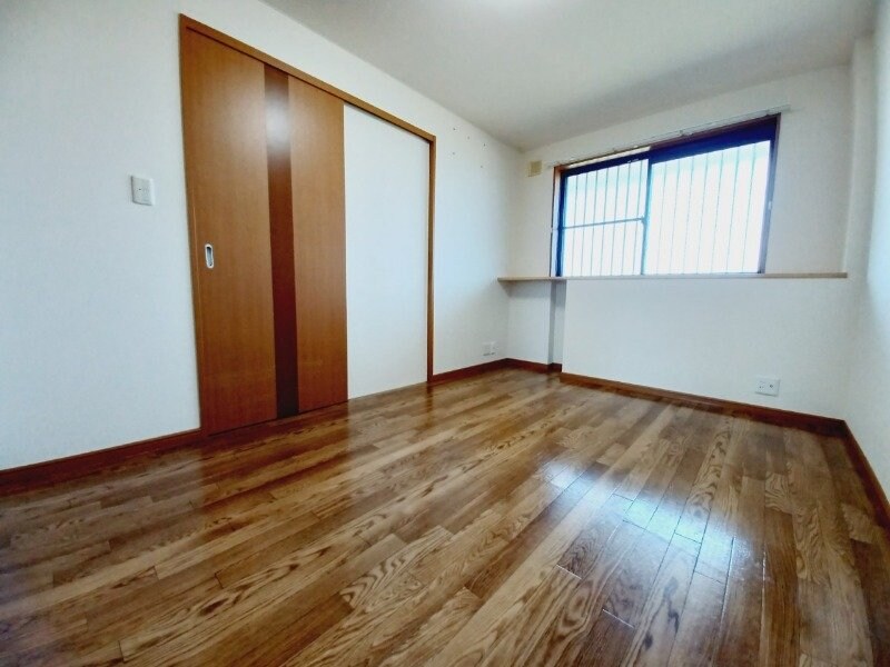 物件内観写真19　(同物件別室タイプ)