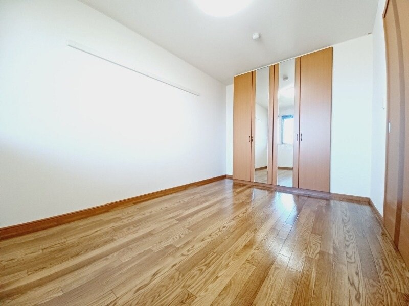 物件内観写真23　(同物件別室タイプ)