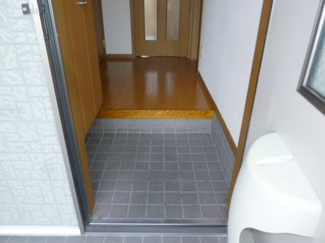 物件内観写真13　(同物件別室の写真です)