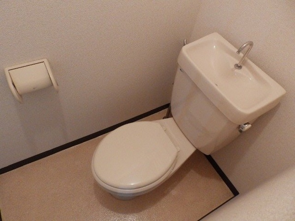 トイレ(同物件別室写真)