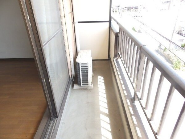 バルコニー(同物件別部屋のお写真です)