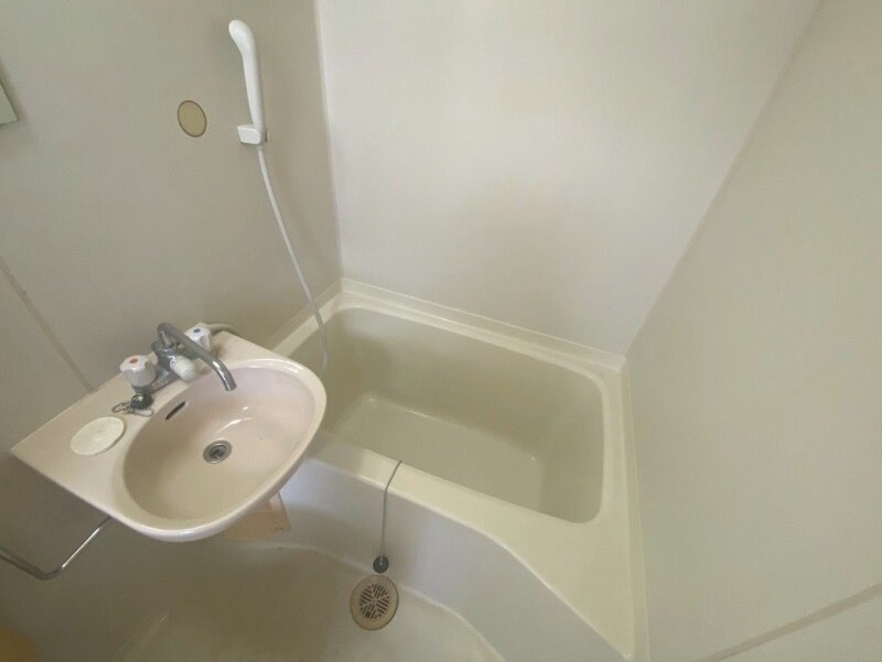 物件内観写真8　(※同型別部屋)