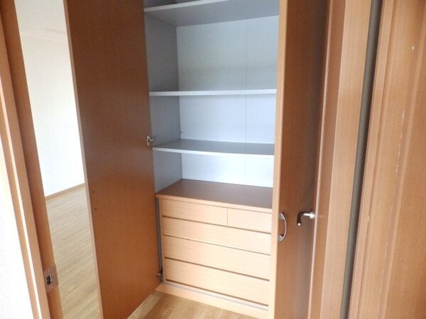 収納(同タイプの画像です)