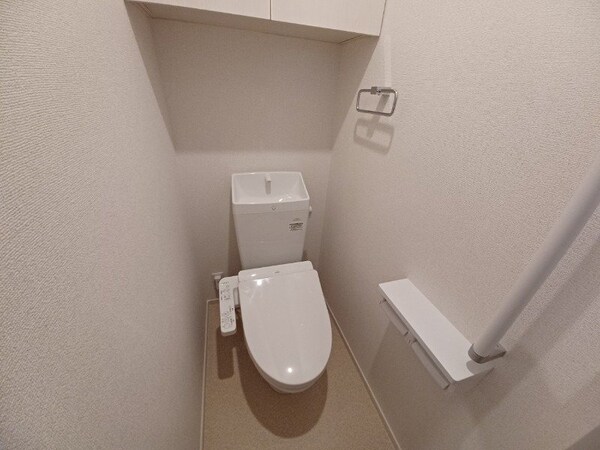 トイレ(同タイプ部屋写真です。)