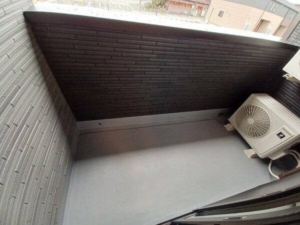 バルコニー(別部屋同型タイプ)