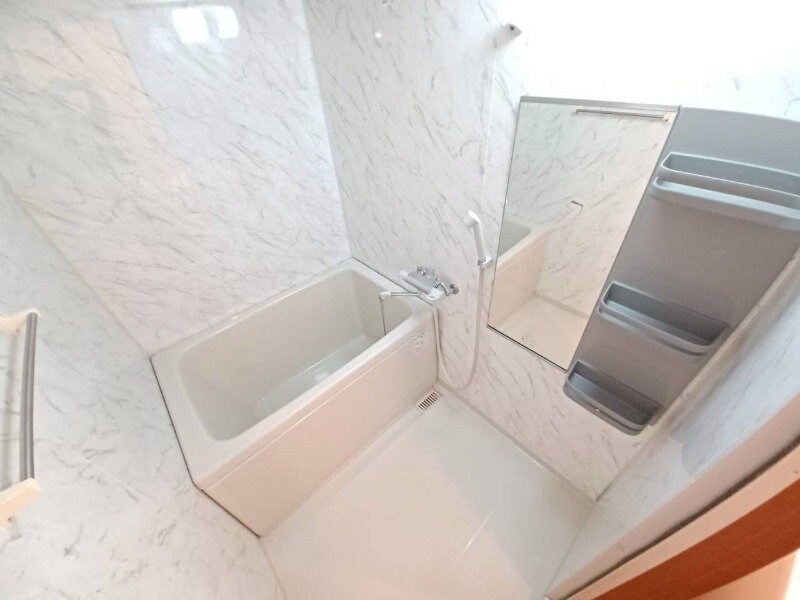 物件内観写真8　(反転タイプ参考写真)