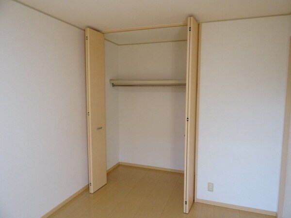 収納(同型参考写真)