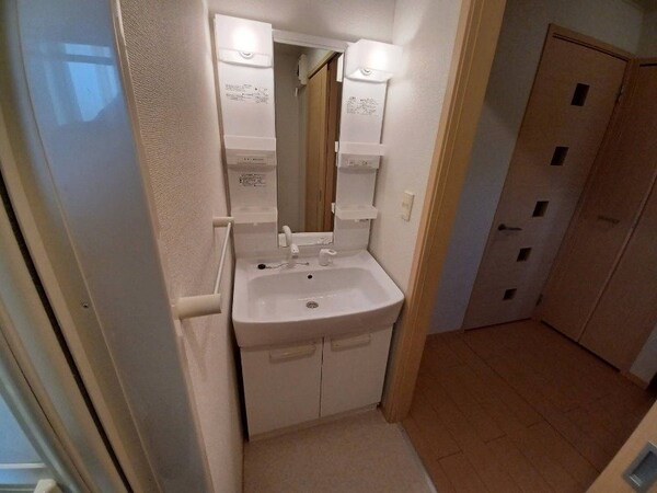 洗面所(別部屋同型タイプ)