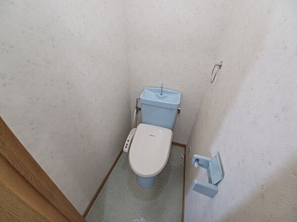 トイレ(同物件別室の画像です)