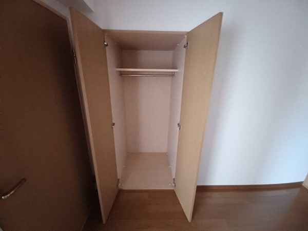 収納(同型参考写真)
