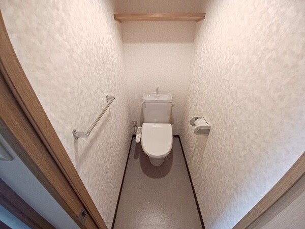 トイレ(別部屋写真です)