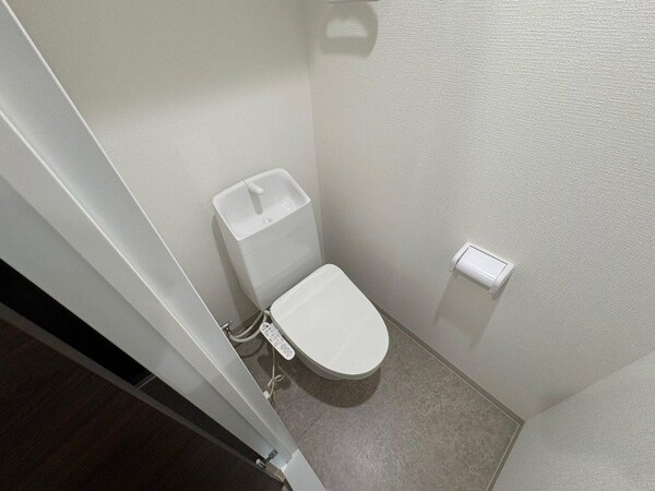 トイレ(類似モデル)