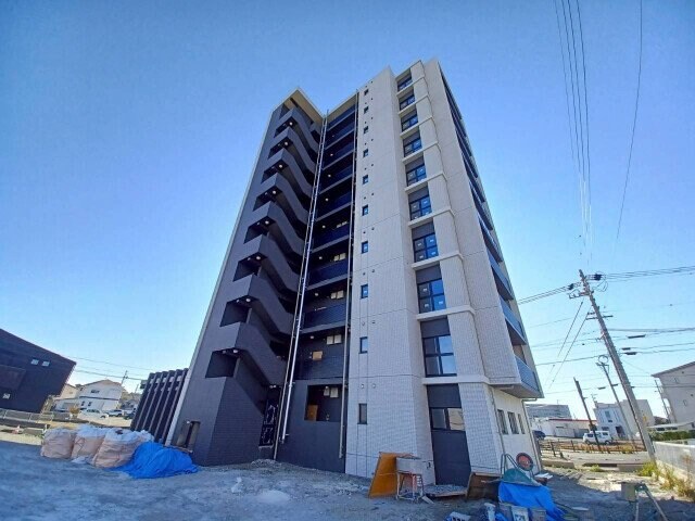 物件外観写真1　(建設中)