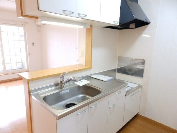 キッチン(同タイプ部屋写真です。)