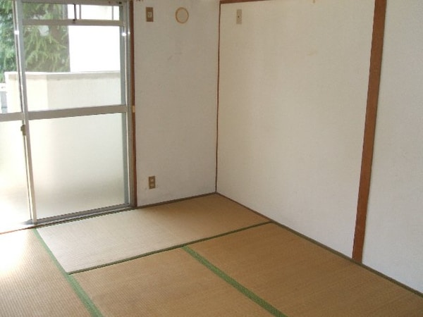 居室・リビング(同タイプの部屋写真です)
