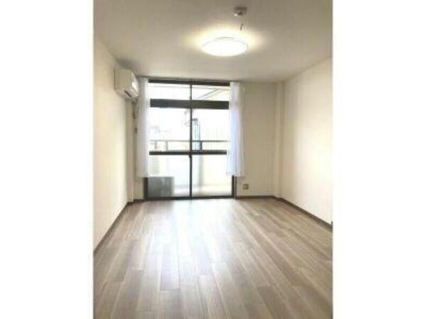 リビングダイニング