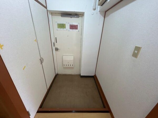 玄関回り