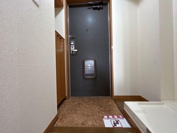 玄関回り