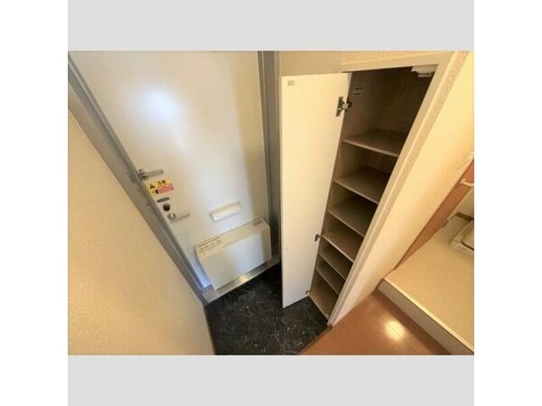 玄関回り