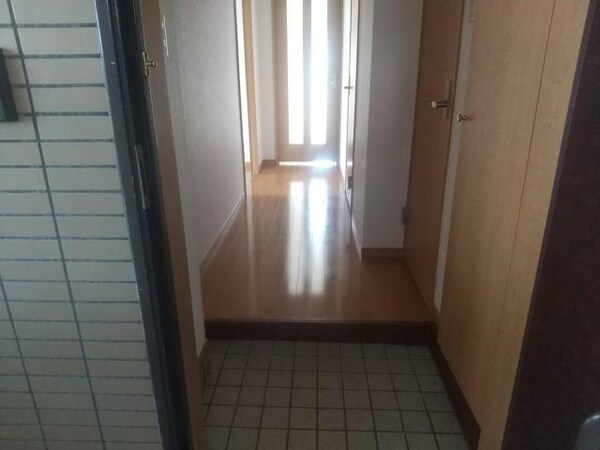 玄関回り