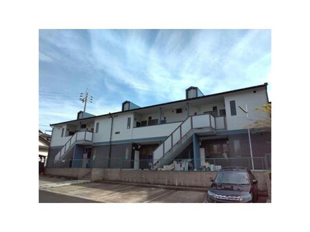 シャトウ山田外観写真