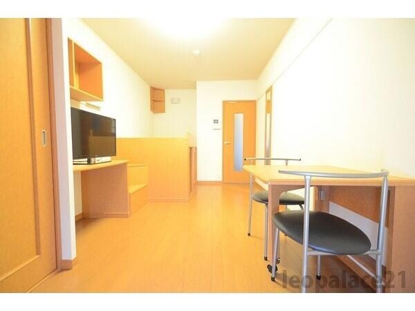 リビングダイニング