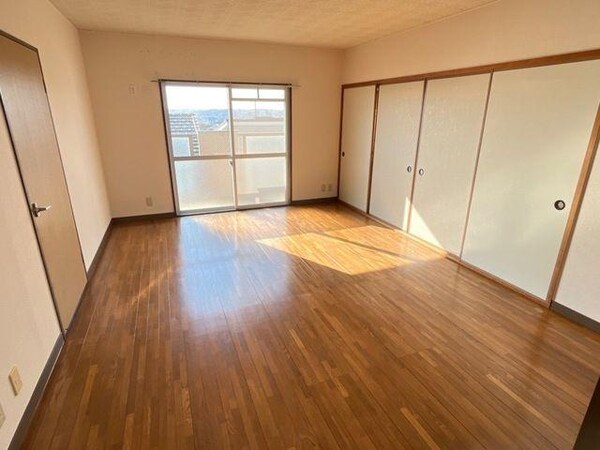 リビングダイニング