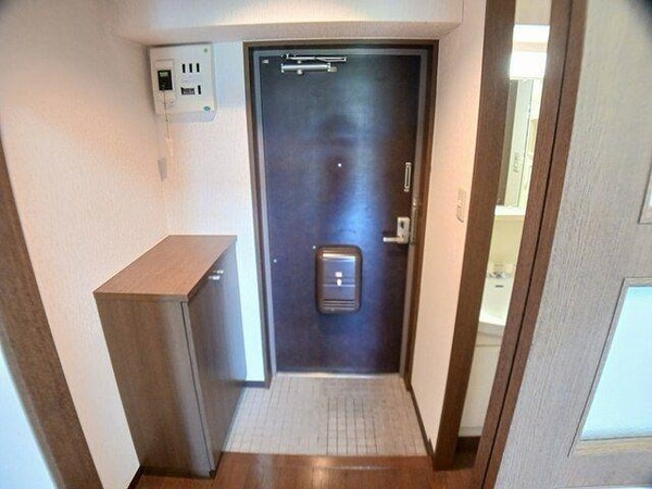 玄関回り